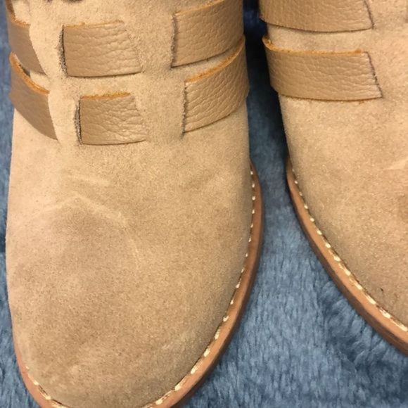 133. SoHo NYC Cobbler leather buckled ankle boots (8.5) - Picture 17 of 17